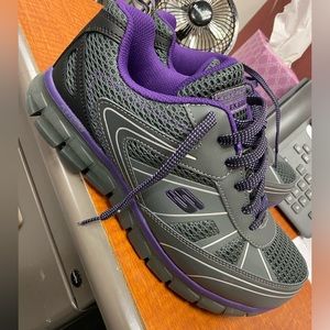 Sketchers Steel Toe Work shoes